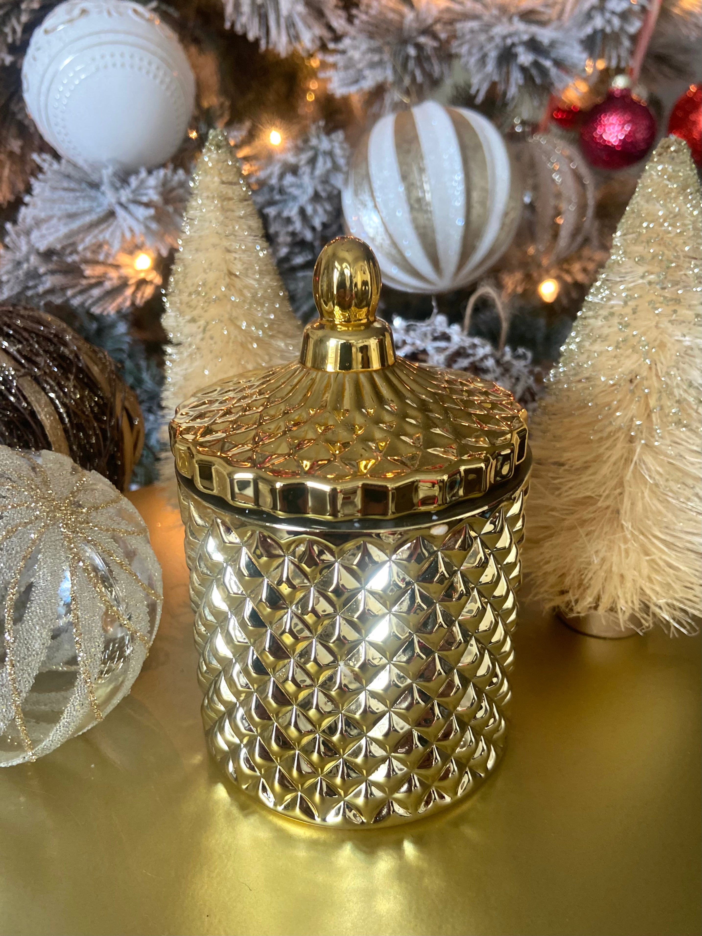 Sweet Vanilla Horchata Luxury Gold 10 oz Candle