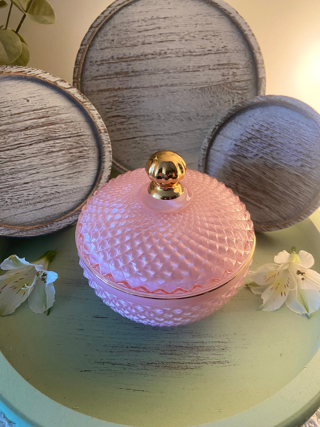 Almond Macaron Pearl Pink Luxury Jar Candle