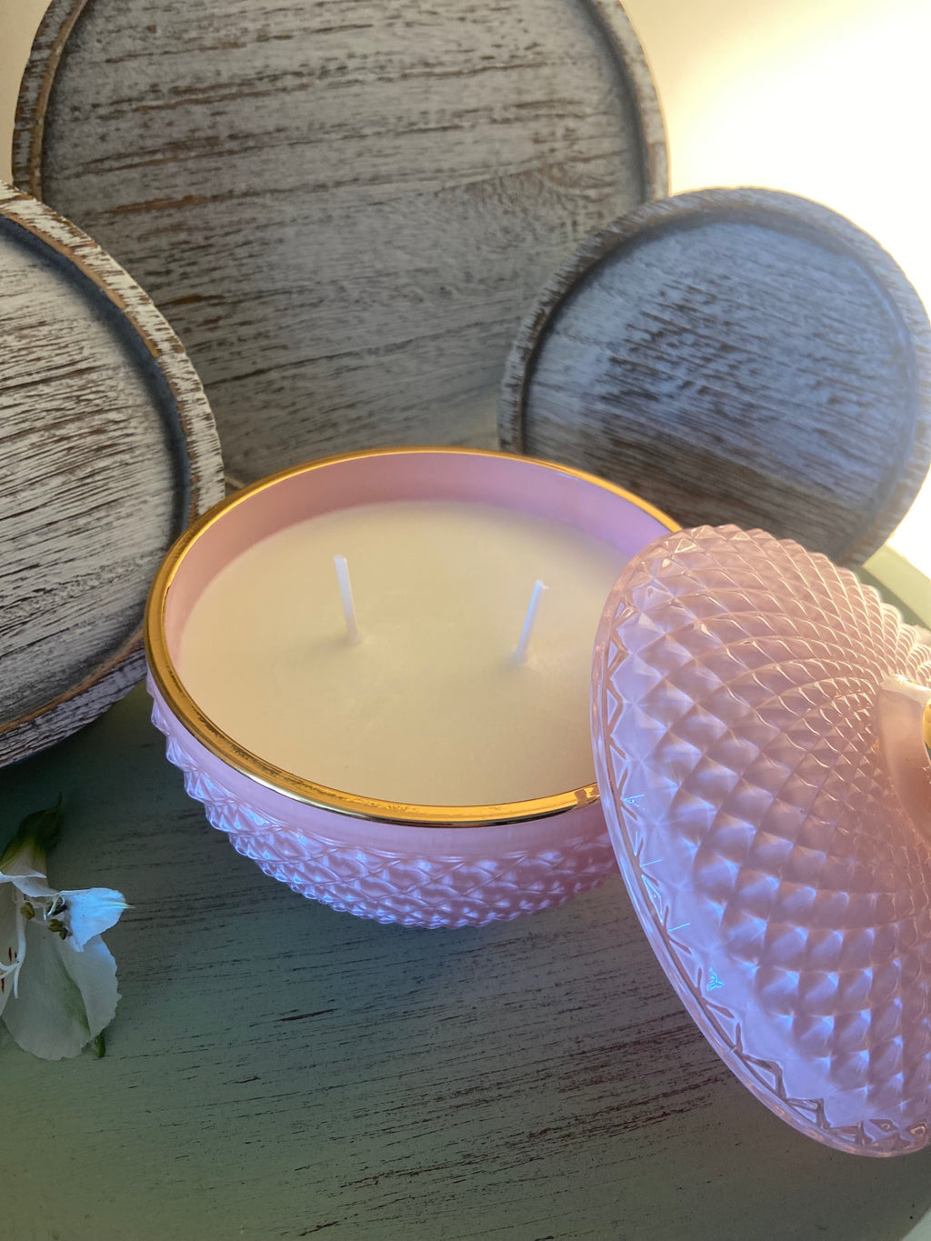 Almond Macaron Pearl Pink Luxury Jar Candle